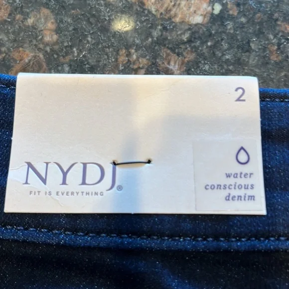 NYDJ | Teresa Trouser Jeans with Lift Tuck Technology - Picture 14 of 14